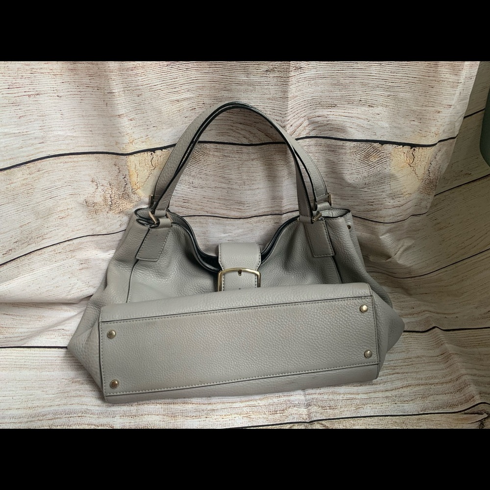 Kate Spade Purse - Picture 2 of 6
